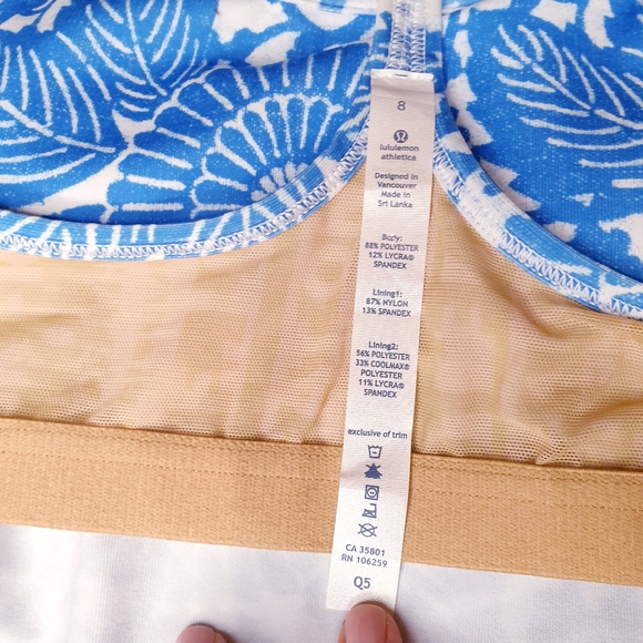 Lululemon Y tank yoga active wear - Picture 3 of 8